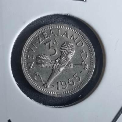 沼泽如烟--第982场 - 新西兰1965年3便士