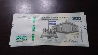 【新年十二拍】世界钱币～微拍第233期暨2026年第12期  多款老库存低价起拍 - 2021年洪都拉斯200 纪念钞全新绝品无47尾号523