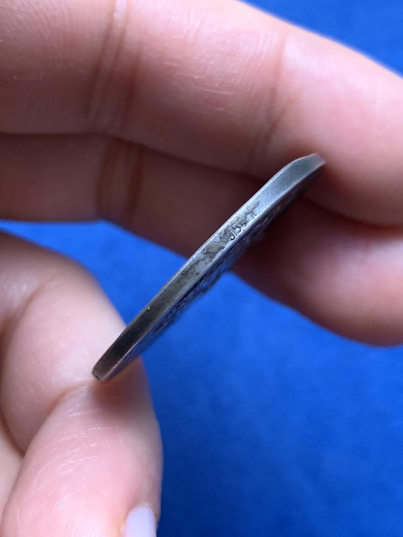 《竞宝斋》第463-465场 周日，周一，周二，3场连拍 （全场包邮）欢迎送拍 德国普鲁士1906年威廉二世x古斯塔维多利亚25周年银婚纪念银章 33.4mm 16.15g 双天使捧皇冠 稀少品种