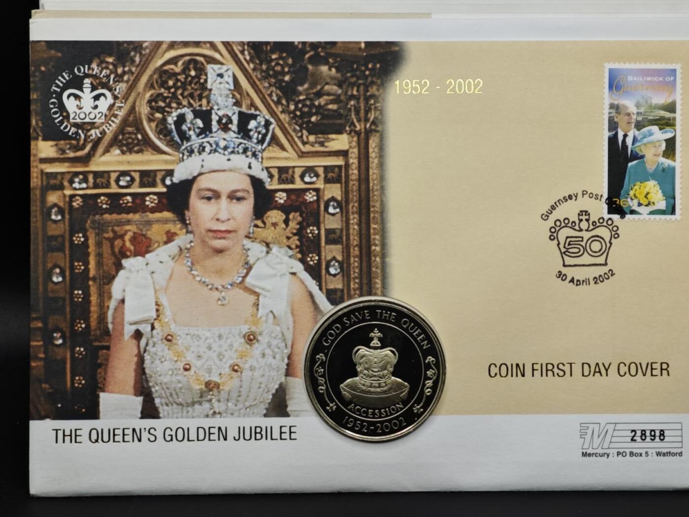 【淘币小摊】限时拍第八百六十二拍  克朗币邮币封场  满百包邮可预留两周  周一统一发货  圣赫勒拿2002年女王登基金禧50便士纪念币邮币封