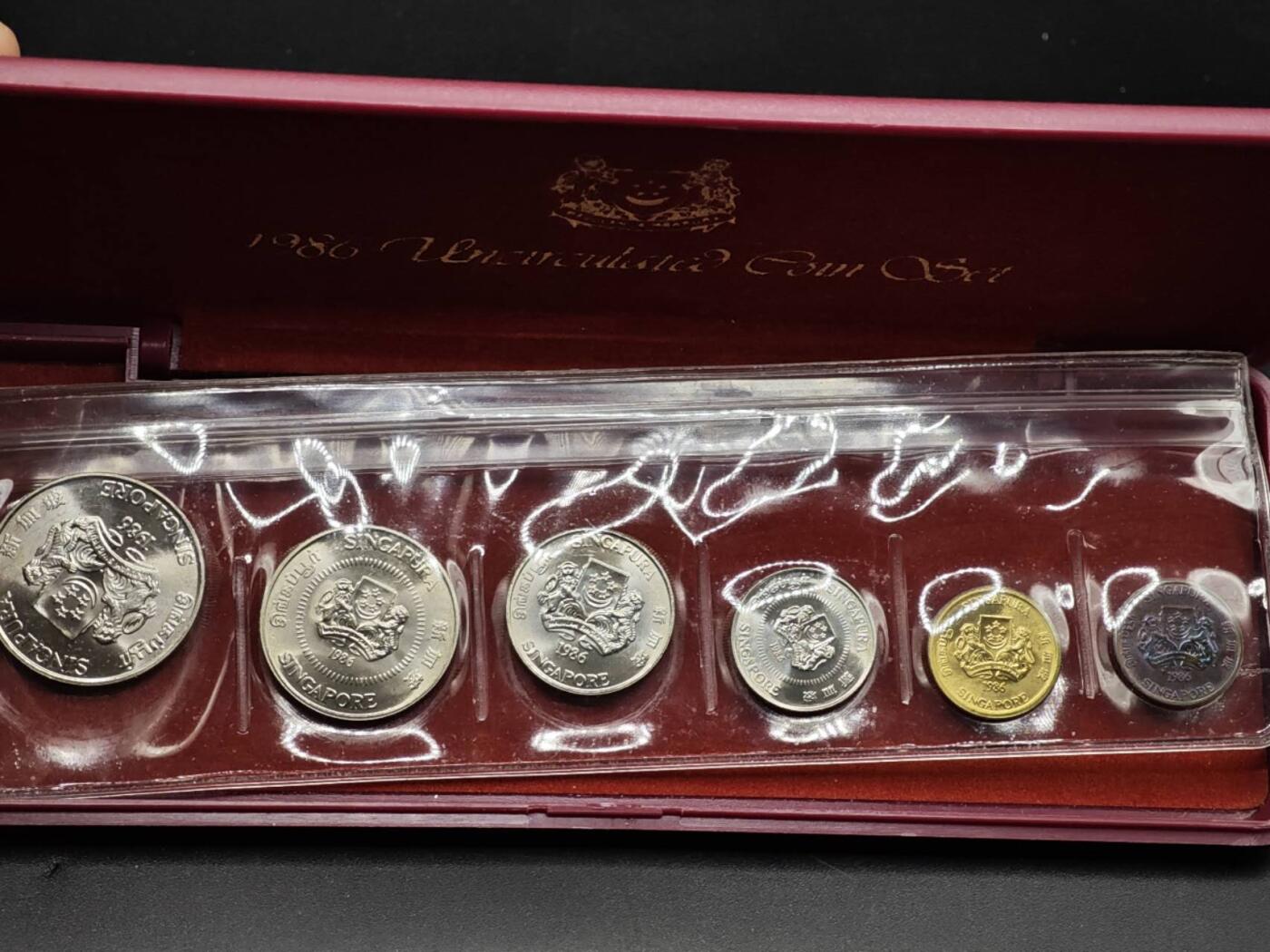 【淘币小摊】实时拍第八百六十一拍   银币套币场   满百包邮可预留二周 每周一统一发货   新加坡1986年虎年贺岁币一元镍质少见