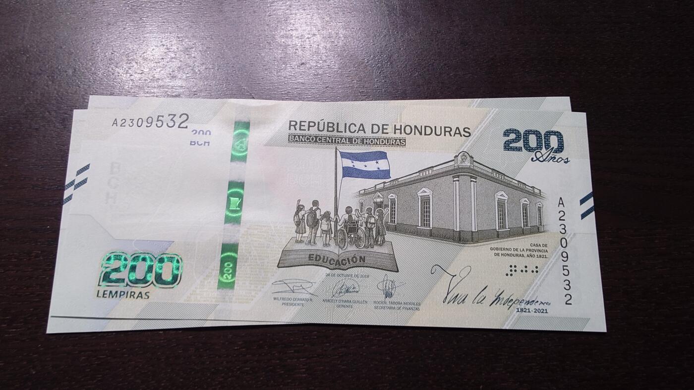 【新年十二拍】世界钱币～微拍第233期暨2026年第12期  多款老库存低价起拍