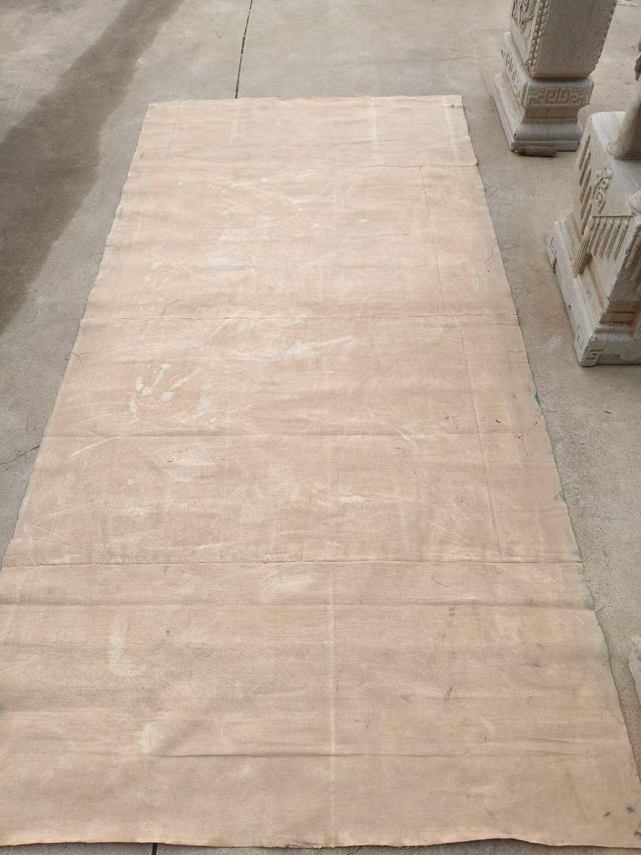 晚清民国  纯手绘老粗布  五彩描金画  关公武财神与张飞之忠義千秋 画像一张 画工精湛 人物细节描绘  栩栩如生活灵现 全品完整满工包老 值得拥有 尺寸250/120