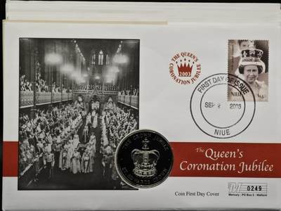 【淘币小摊】限时拍第八百六十二拍  克朗币邮币封场  满百包邮可预留两周  周一统一发货  - 特克斯凯科斯2004年女王登基金禧5克朗纪念币邮币封