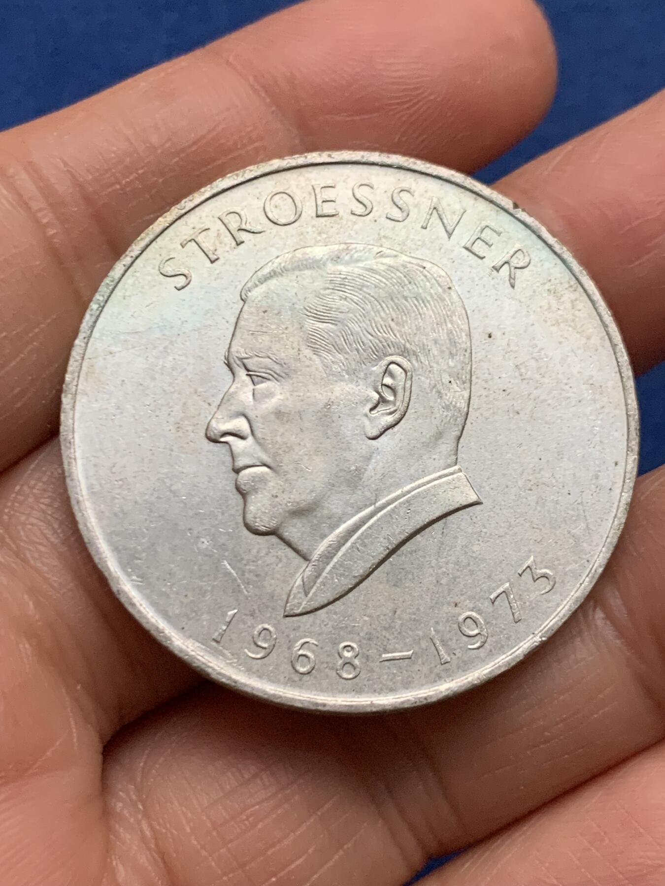 《竞宝斋》第463-465场 周日，周一，周二，3场连拍 （全场包邮）欢迎送拍 两枚一组 巴拉圭斯特罗斯纳总统第四任期300瓜拉尼银币 720银 总重53.45克