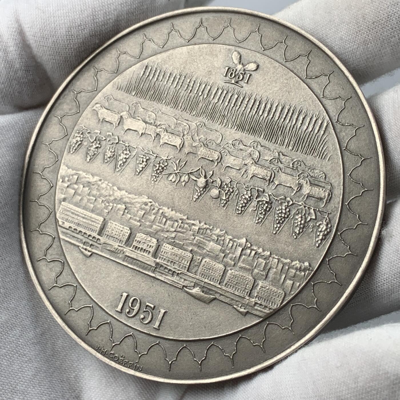 掌中浮雕-藏着的欧洲第052场 1951年法属阿尔及利亚&突尼斯银行百周年纪念银章 ，76mm，171.6g