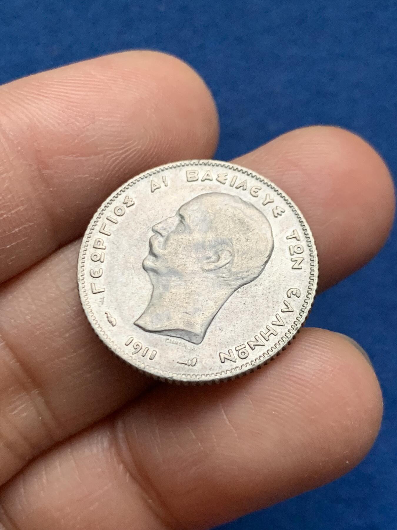 《竞宝斋》第463-465场 周日，周一，周二，3场连拍 （全场包邮）欢迎送拍 希腊王国 1911年 1德拉克马 银币 背面为月亮女神 百年前的老银币 细节非常好 经典品种