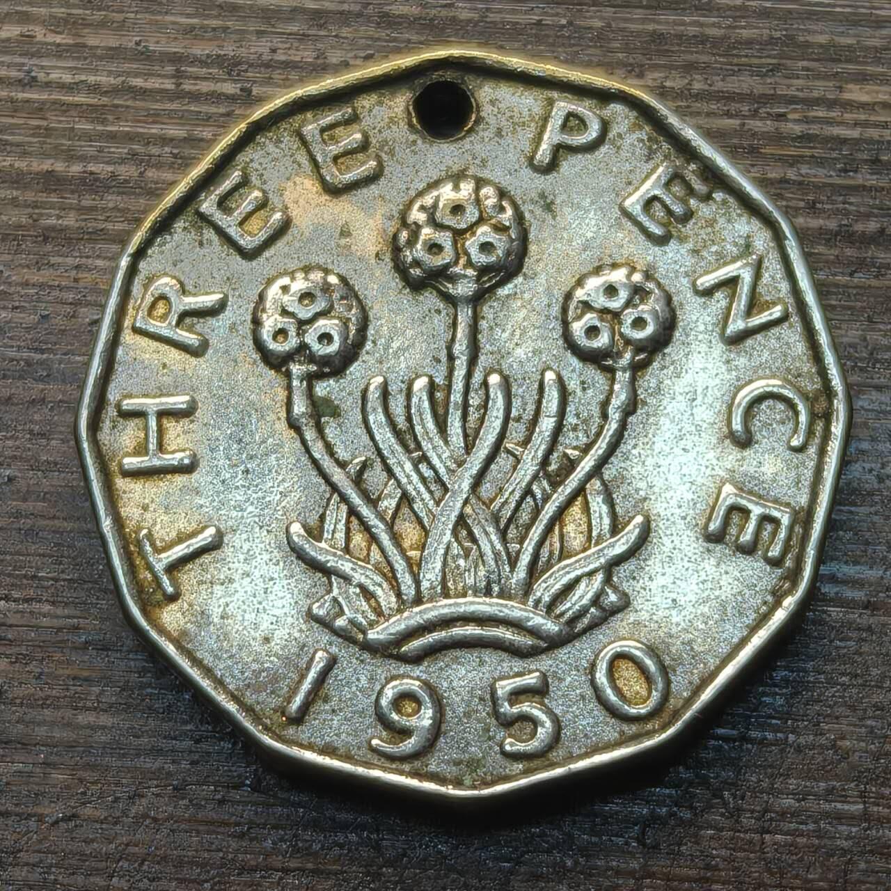 【铜匠收藏】★第143★散币专场 不寄存，30包邮。不满30元，支付5元运费。《接受代拍 代送NGC评级》 84【无寄存】英国 1950年 3便士 乔治六世