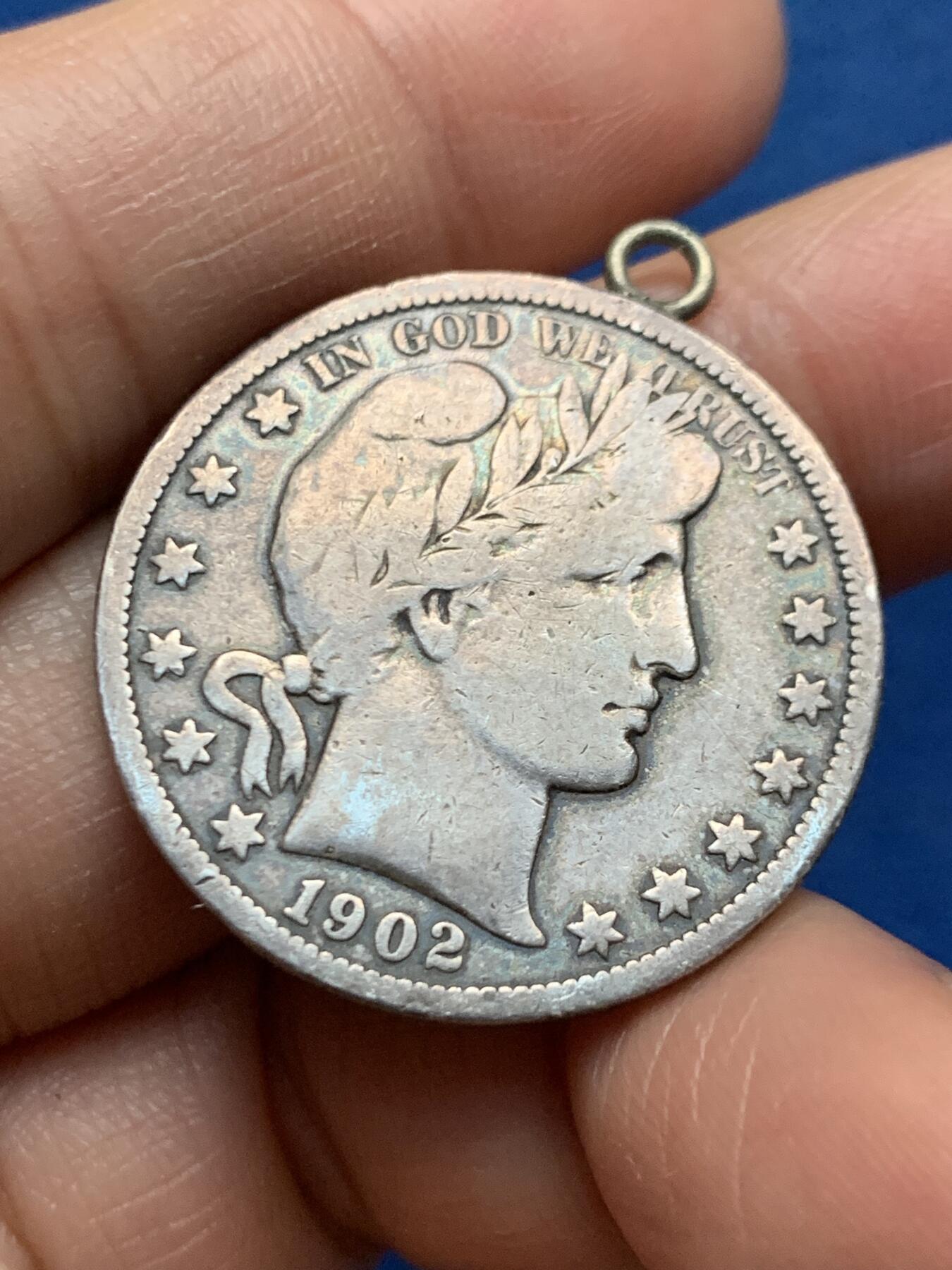 《竞宝斋》第463-465场 周日，周一，周二，3场连拍 （全场包邮）欢迎送拍 美国1902年理发师半美元银币 900银 焊接了吊环 12.15克