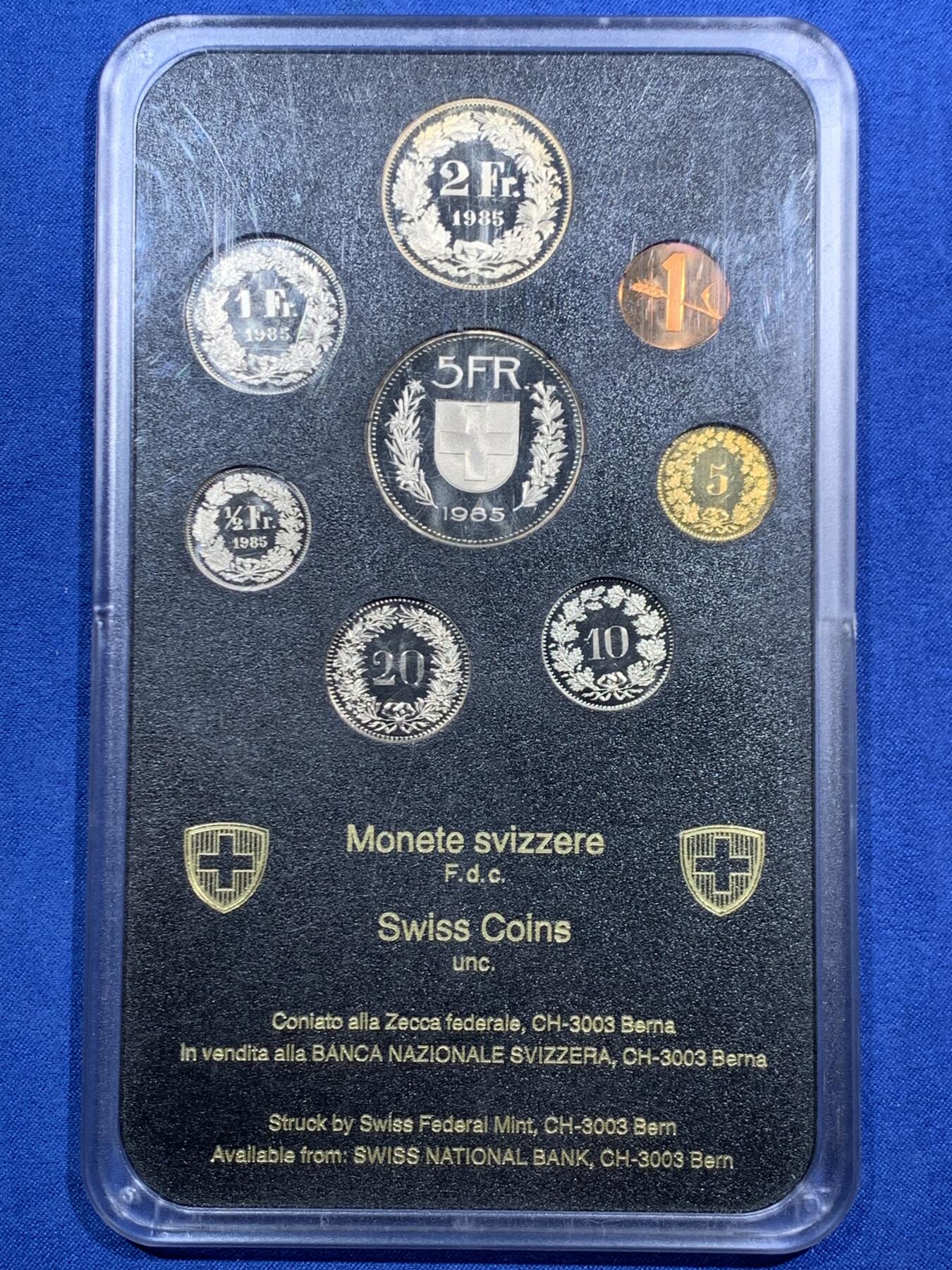 《竞宝斋》第463-465场 周日，周一，周二，3场连拍 （全场包邮）欢迎送拍 瑞士1985年八枚装精制套币