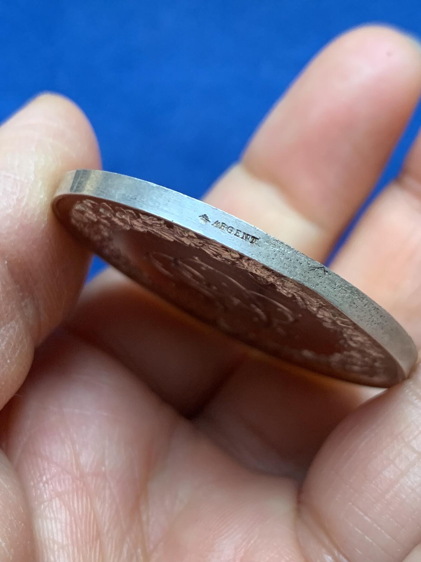 《竞宝斋》第463-465场 周日，周一，周二，3场连拍 （全场包邮）欢迎送拍 法国1867年婚礼纪念银章 41.3mm 30.55g 蜜蜂边铭