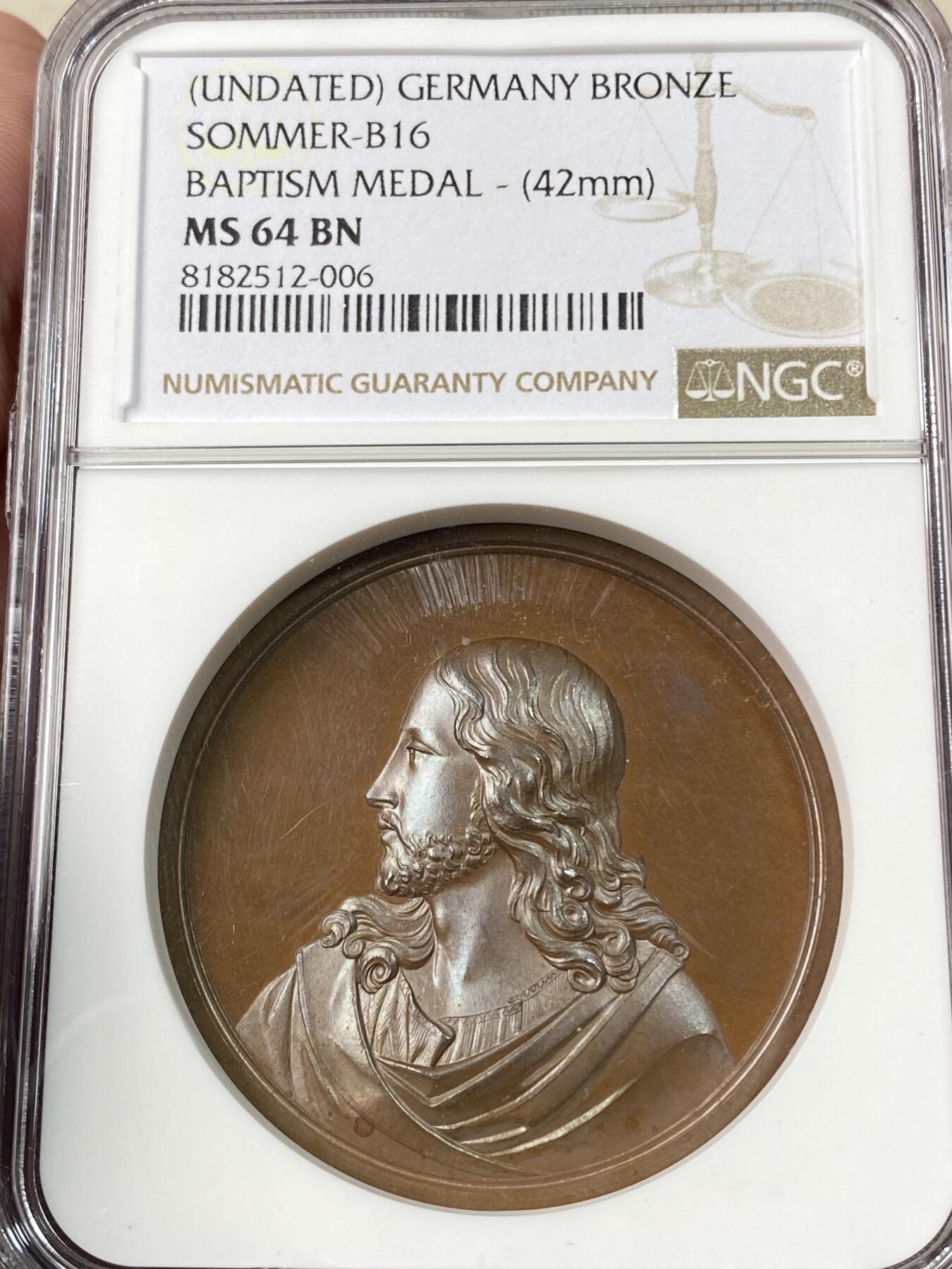 万国钱币拍卖第060期（万国六十期纪念大拍） NGC MS64 19世纪德国宗教洗礼铜章 背面是耶稣在约旦河中为约翰施洗的经典场景 转动时币面有圣光闪烁 原味高浮雕大规格收藏级品质