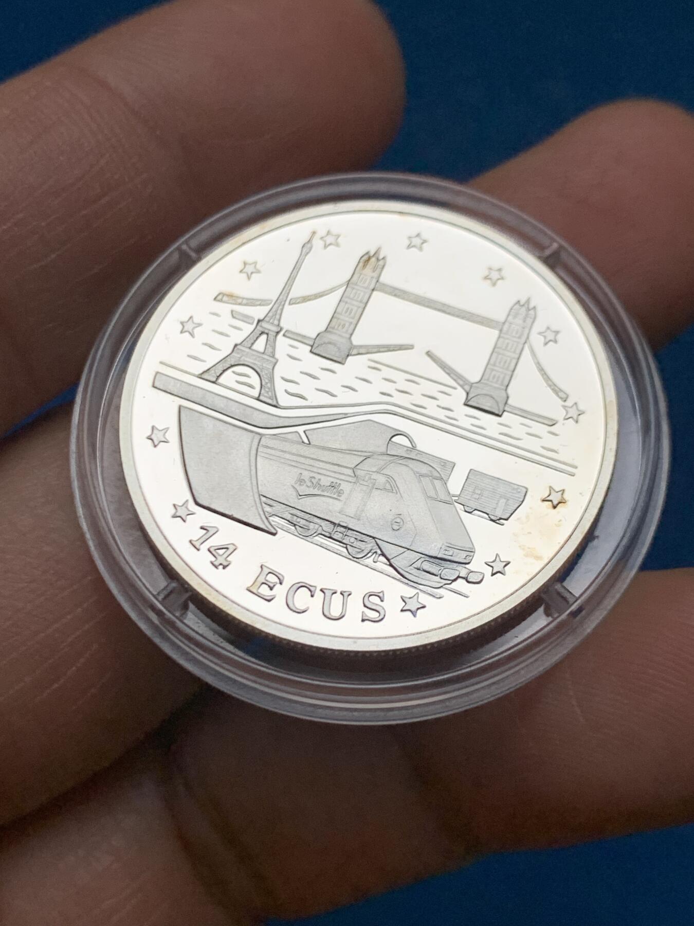 《竞宝斋》第463-465场 周日，周一，周二，3场连拍 （全场包邮）欢迎送拍 英国1994年纪念英法海底隧道开通14ecu精制银币 925银 10g