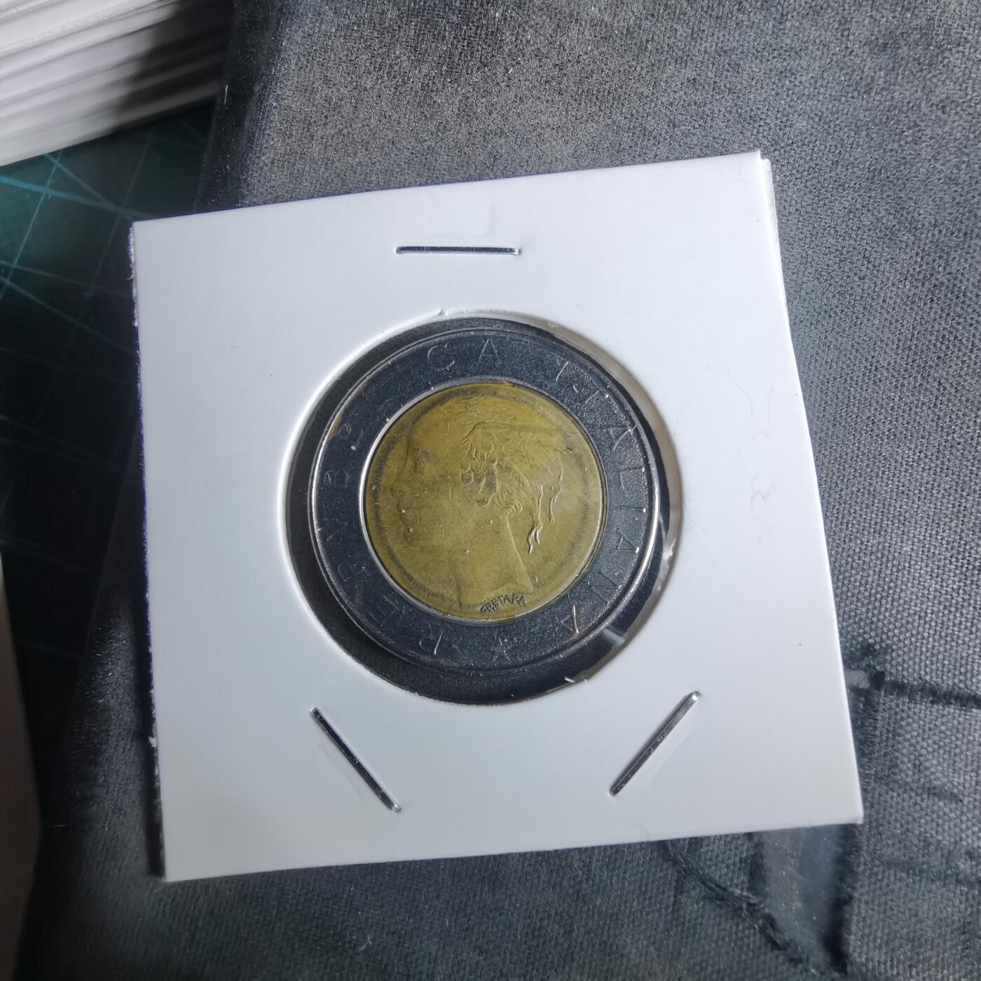 沼泽如烟--第982场 意大利1984年500里拉