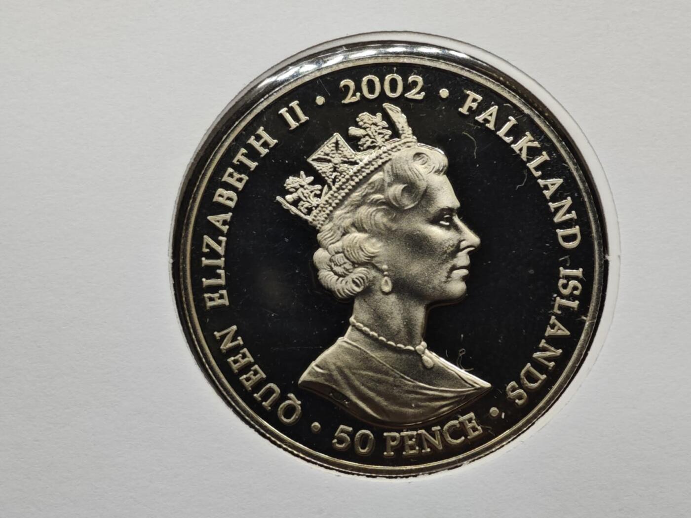 【淘币小摊】限时拍第八百六十二拍  克朗币邮币封场  满百包邮可预留两周  周一统一发货  福克兰群岛2002年女王登基金禧50便士纪念币邮币封