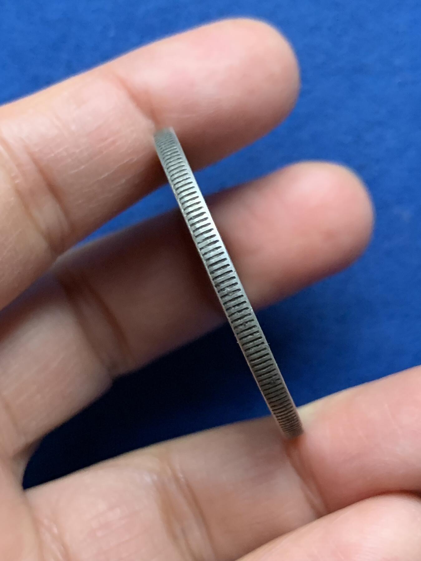 《竞宝斋》第463-465场 周日，周一，周二，3场连拍 （全场包邮）欢迎送拍 真银假币 广东省造光绪元宝库平七钱二分银币 表面测试约840银 26.9克