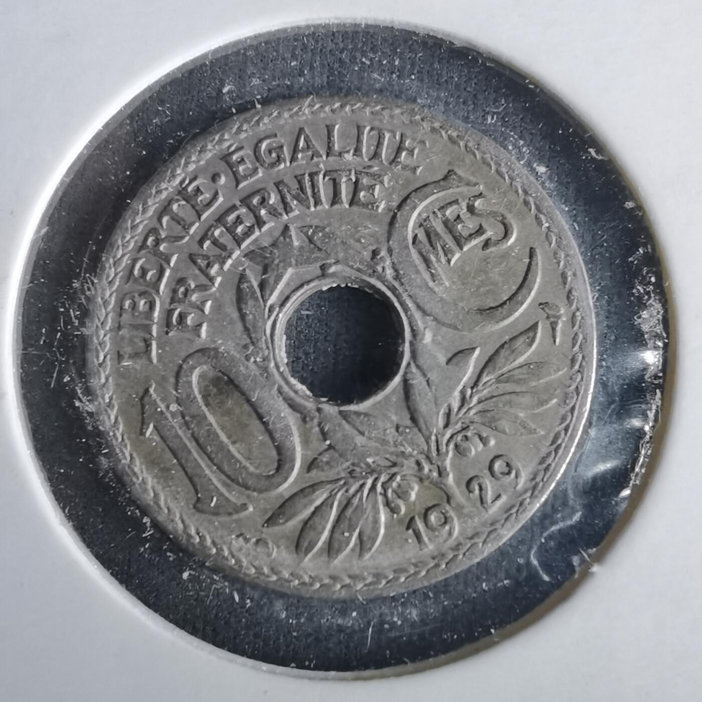 沼泽如烟--第981场 法国1929年十分