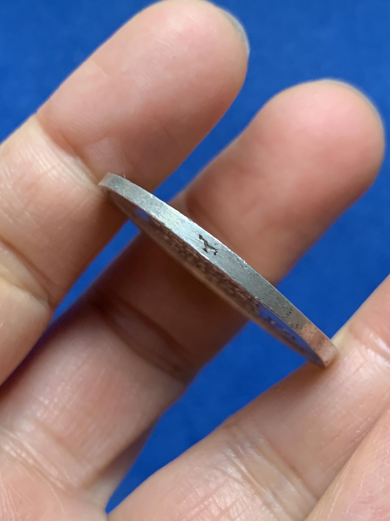 《竞宝斋》第463-465场 周日，周一，周二，3场连拍 （全场包邮）欢迎送拍 法国1835年里昂公证处纪念银章，公正女神，油灯边铭，32.8mm，12.05克