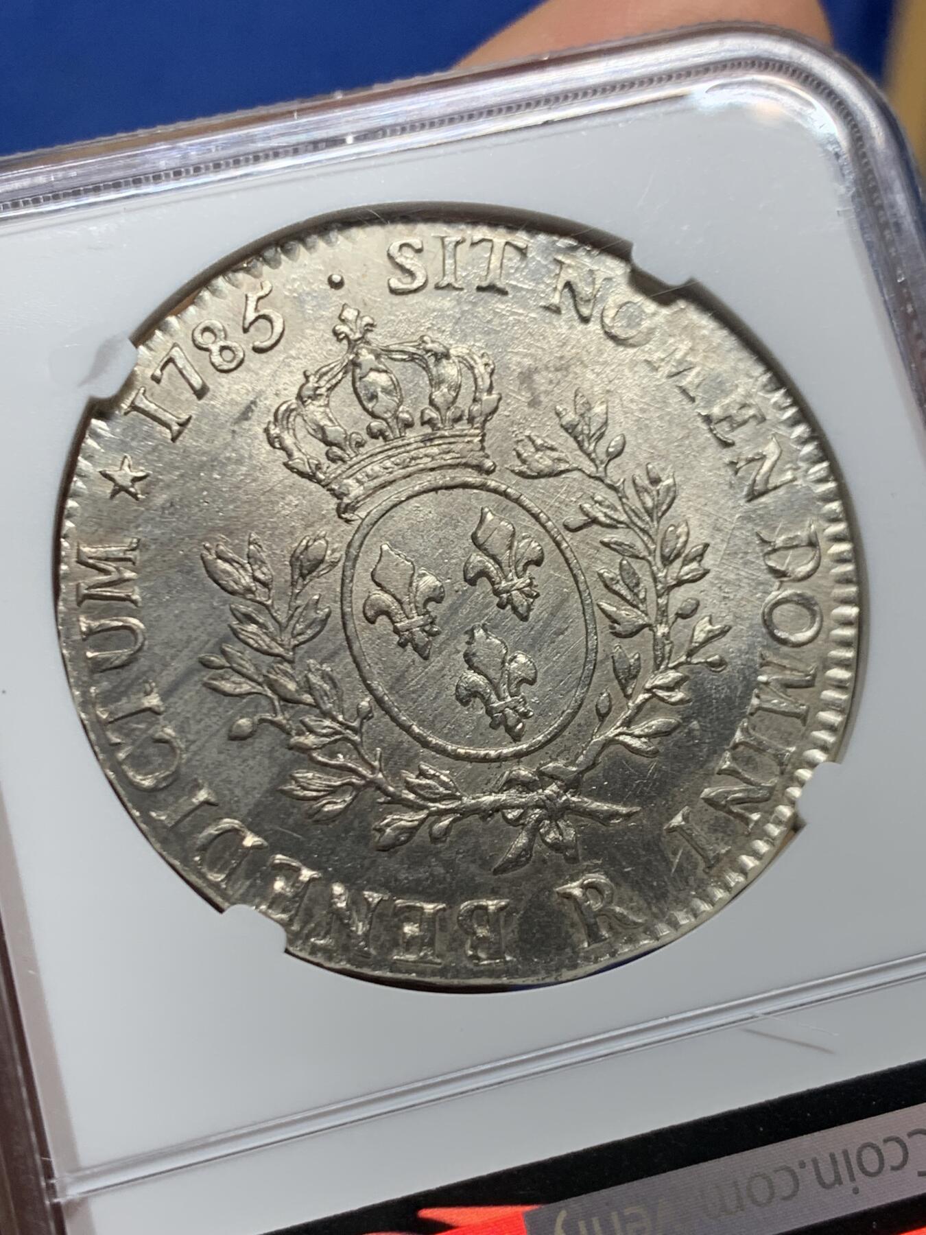 《竞宝斋》第463-465场 周日，周一，周二，3场连拍 （全场包邮）欢迎送拍 唯一冠军分 NGC MS62 法国1785R路易十六埃居 R少见小厂奥尔良铸造 为PCGS及NGC的唯一MS评级记录。转光好打制清晰实属难得，值得收藏。