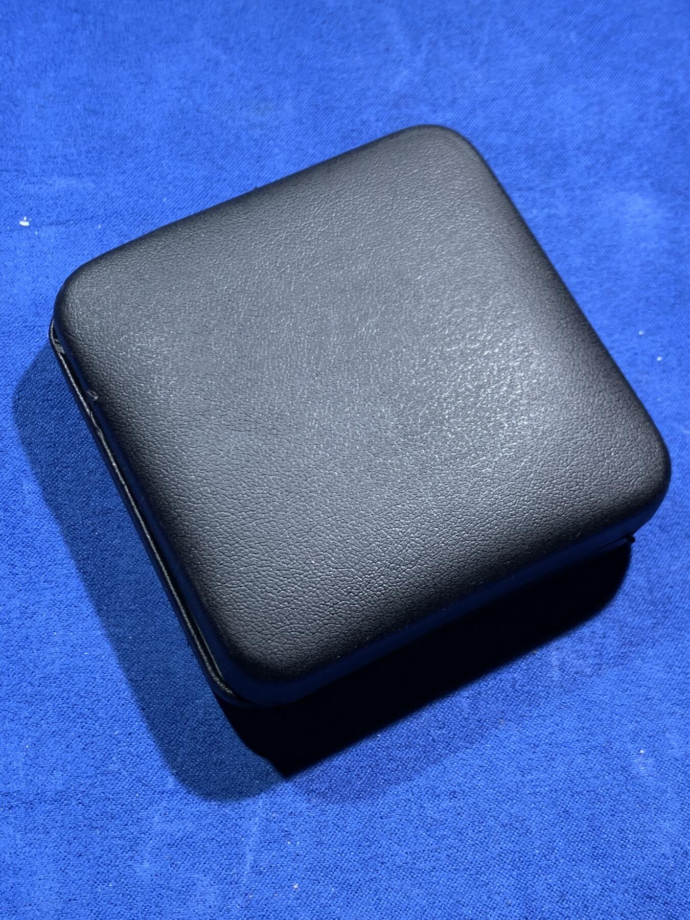 《竞宝斋》第463-465场 周日，周一，周二，3场连拍 （全场包邮）欢迎送拍 美国2016年1美元普制彩色镀24K金银币 火星行走-自由女神（带0.2克陨石） 1盎司999银 发行量：1千 盒证全