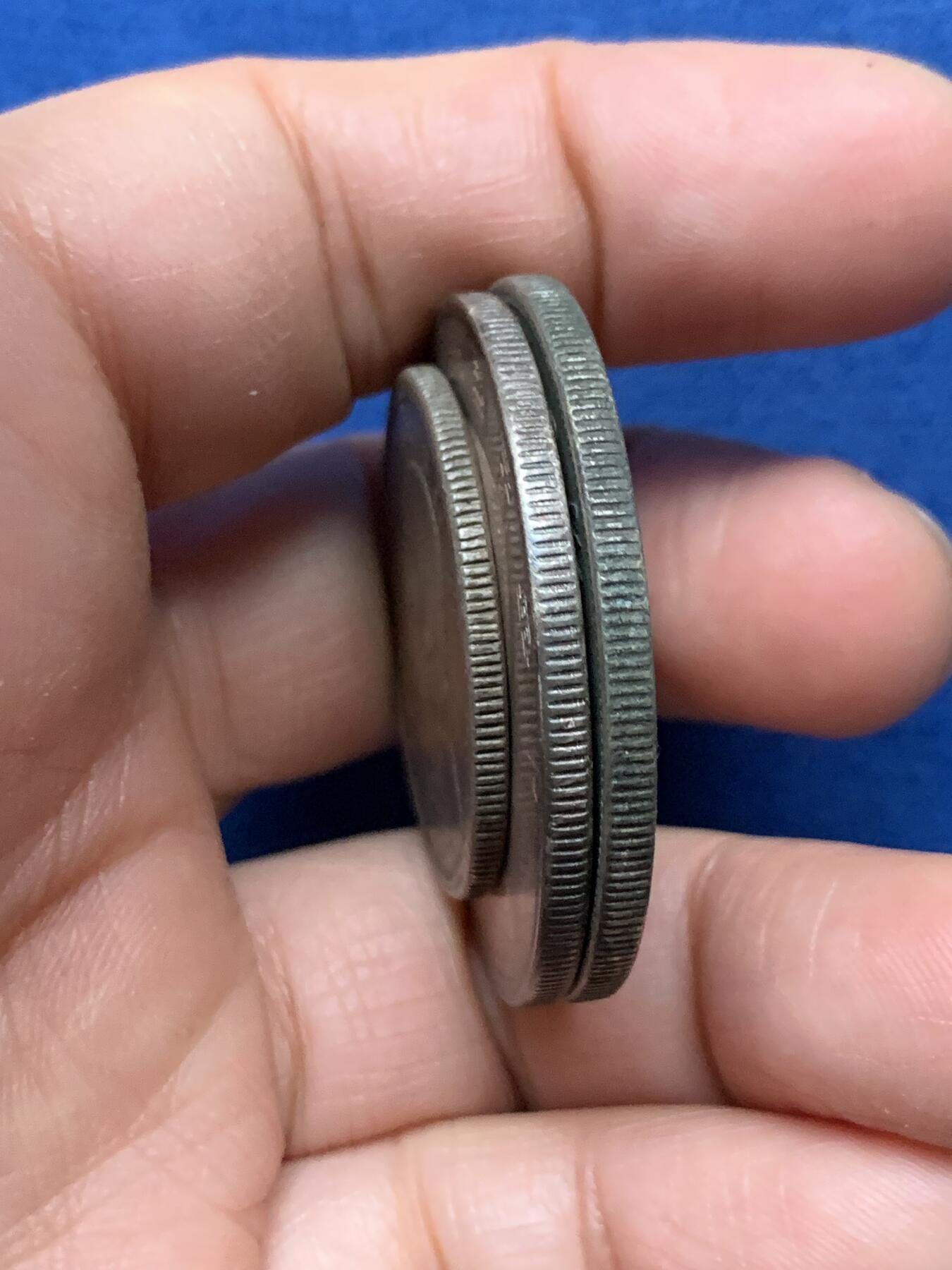 《竞宝斋》第463-465场 周日，周一，周二，3场连拍 （全场包邮）欢迎送拍 三枚一组 真银假币，船洋造总大头中圆，表面测试：造总约790银，其他两枚约925银，总重66.3克