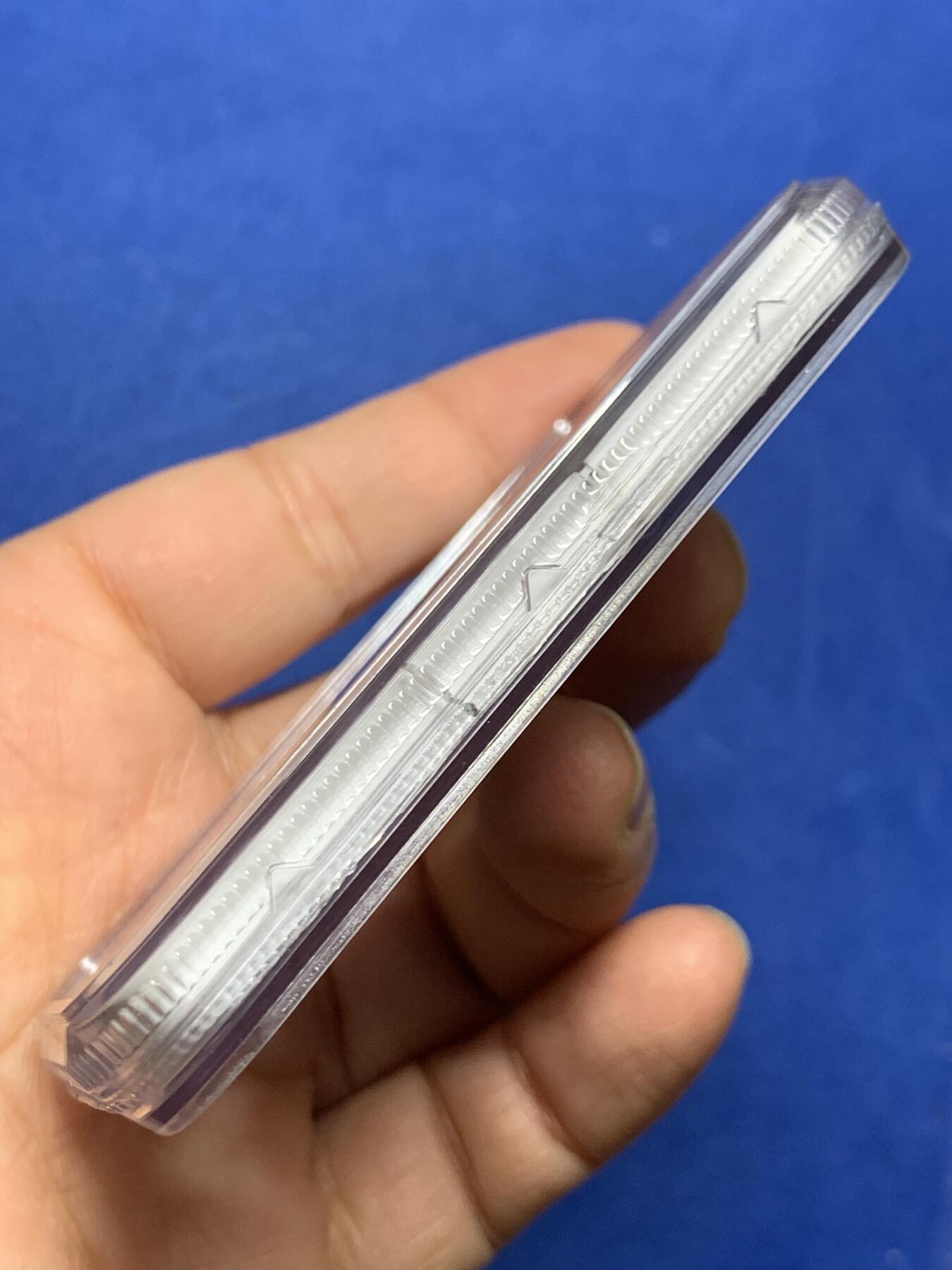 《竞宝斋》第463-465场 周日，周一，周二，3场连拍 （全场包邮）欢迎送拍 NGC AU53 朝鲜1882年大东蓝珐琅三钱大银币 珐琅晶莹剔透蓝色珐琅宛如海蓝宝石一般 银质地章整体呈现红褐色原味包浆更显珍贵 交相辉映