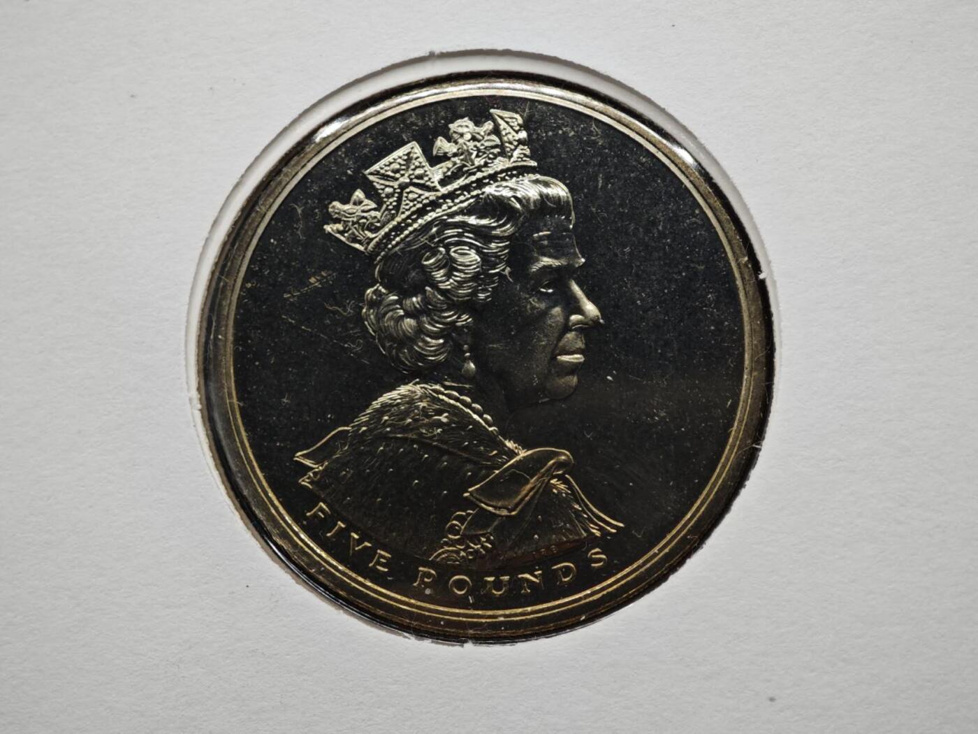 【淘币小摊】限时拍第八百六十二拍  克朗币邮币封场  满百包邮可预留两周  周一统一发货  英国2002年女王登基50周年5镑纪念币邮币封