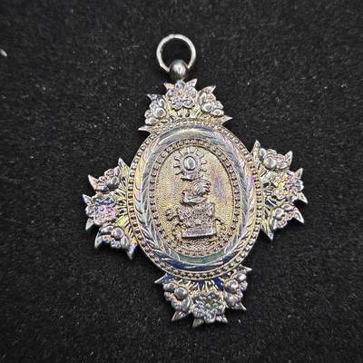 0元起拍勋章 第331期 咸鱼国勋章拍卖专场 2月4日（周三）下午6：00开始 - 宝冠章 低精度影剧版 非银制