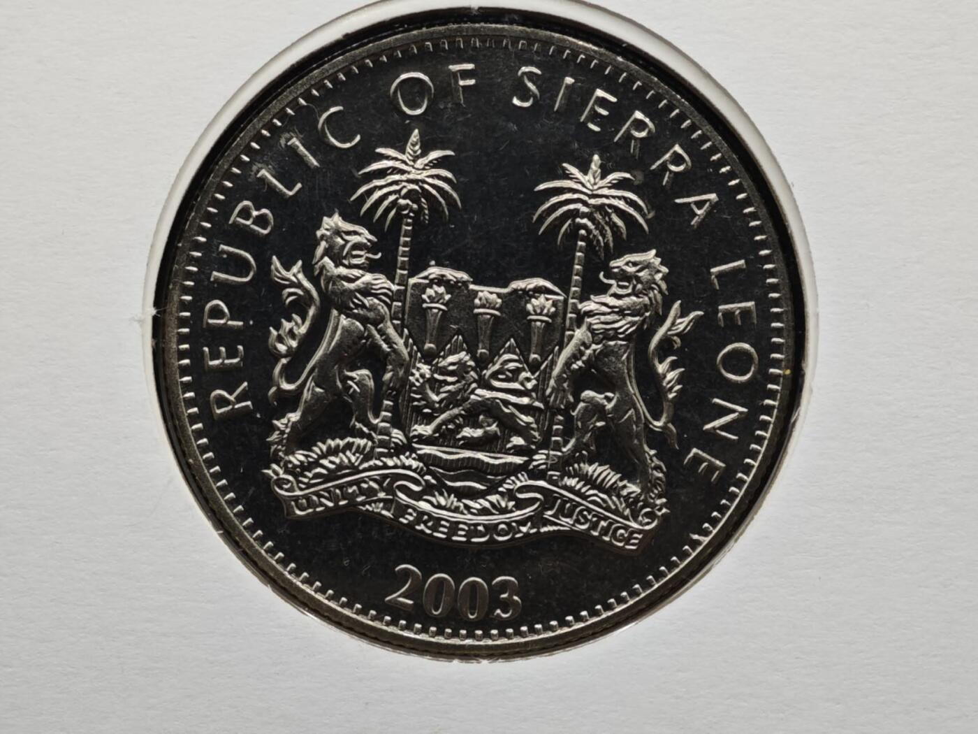 【淘币小摊】限时拍第八百六十二拍  克朗币邮币封场  满百包邮可预留两周  周一统一发货  塞拉利昂2003年女王加冕金禧1元纪念币邮币封