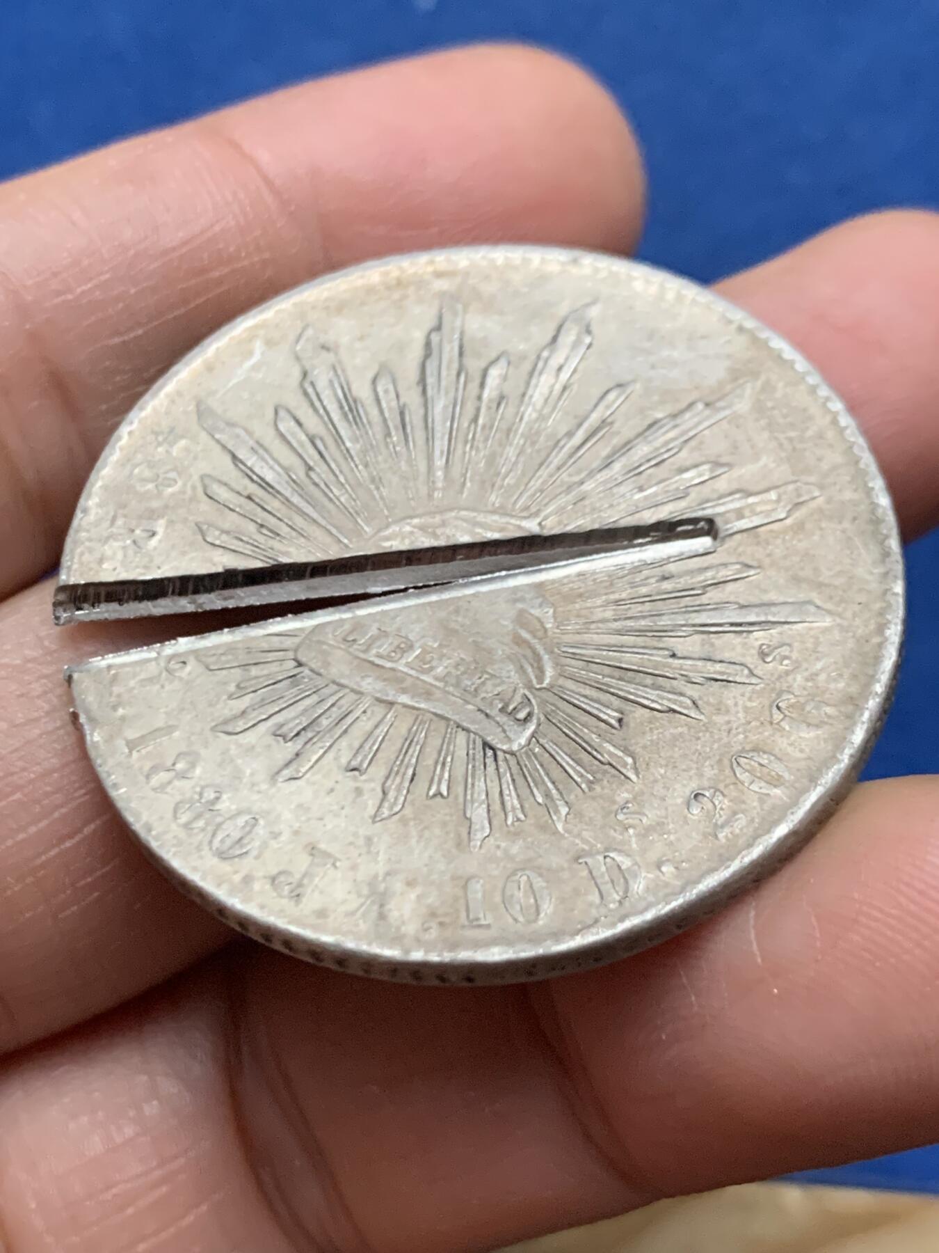 《竞宝斋》第463-465场 周日，周一，周二，3场连拍 （全场包邮）欢迎送拍 真银假币 墨西哥鹰洋 表面测试约970银 27克