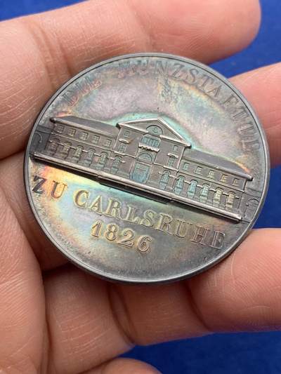 《竞宝斋》第463-465场 周日，周一，周二，3场连拍 （全场包邮）欢迎送拍 - 德国纪念卡尔斯鲁厄造币厂建成纪念银章 24.75克 40.2mm 好品 带盒