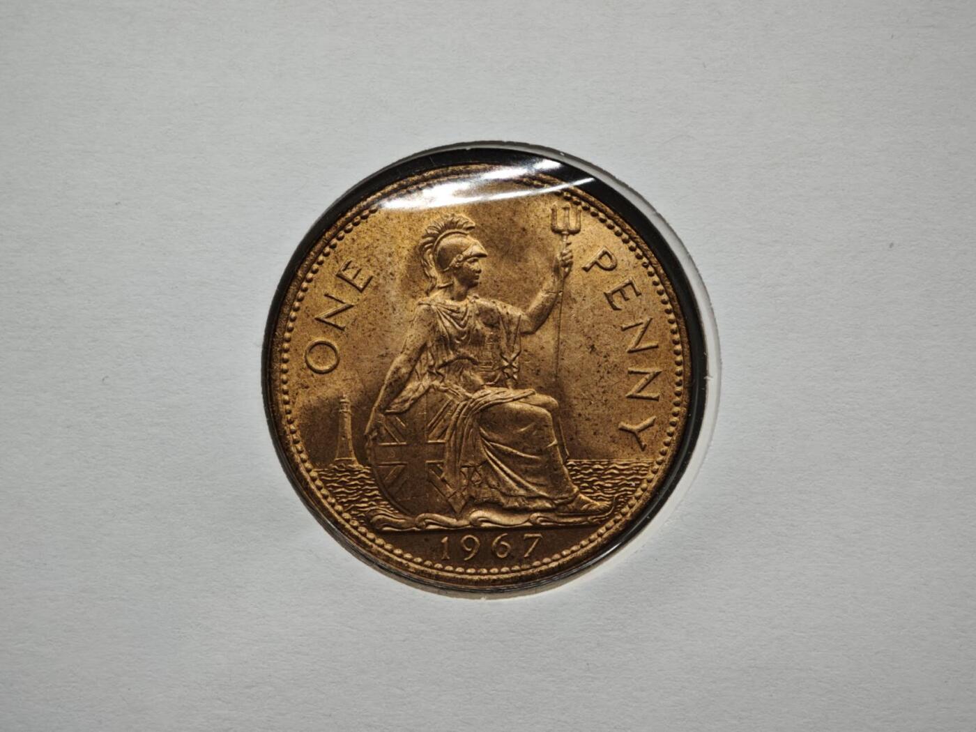 【淘币小摊】限时拍第八百六十二拍  克朗币邮币封场  满百包邮可预留两周  周一统一发货  英国1967年伊丽莎白二世一便士铜币邮币封