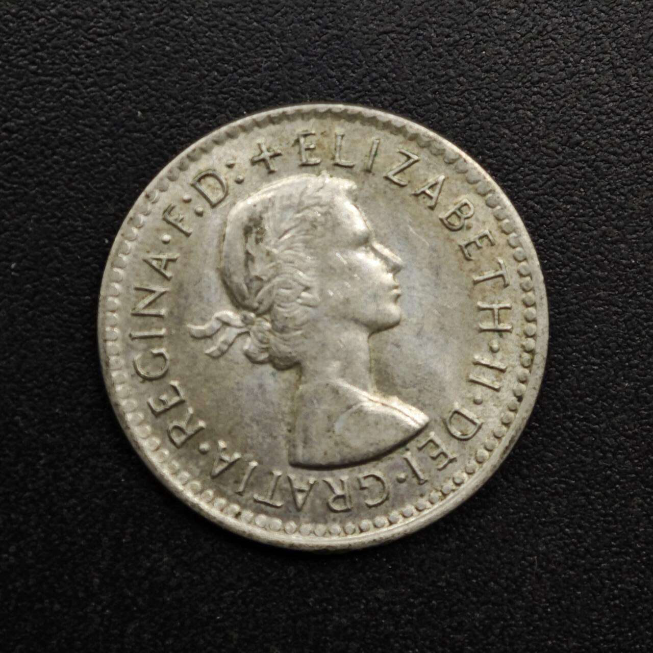 【淘币小摊】实时拍第八百六十三拍   小银币散币场   年前最后一周 之前的预留小年前全部发出 请更换最新收货地址  澳大利亚1959年伊丽莎白二世3便士银币