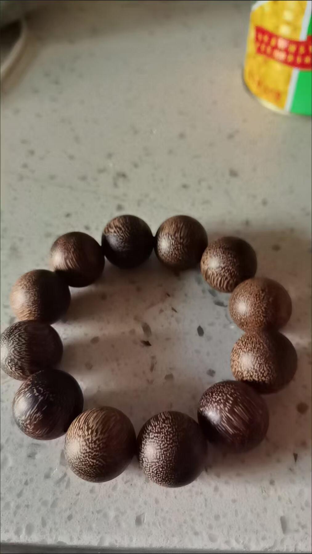 越南芽庄白奇楠沉香手串                                                                    