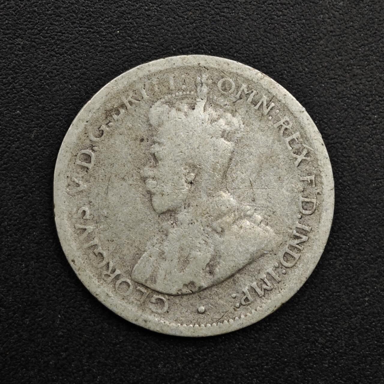 【淘币小摊】实时拍第八百六十三拍   小银币散币场   年前最后一周 之前的预留小年前全部发出 请更换最新收货地址  澳大利亚1925年乔治五世6便士银币