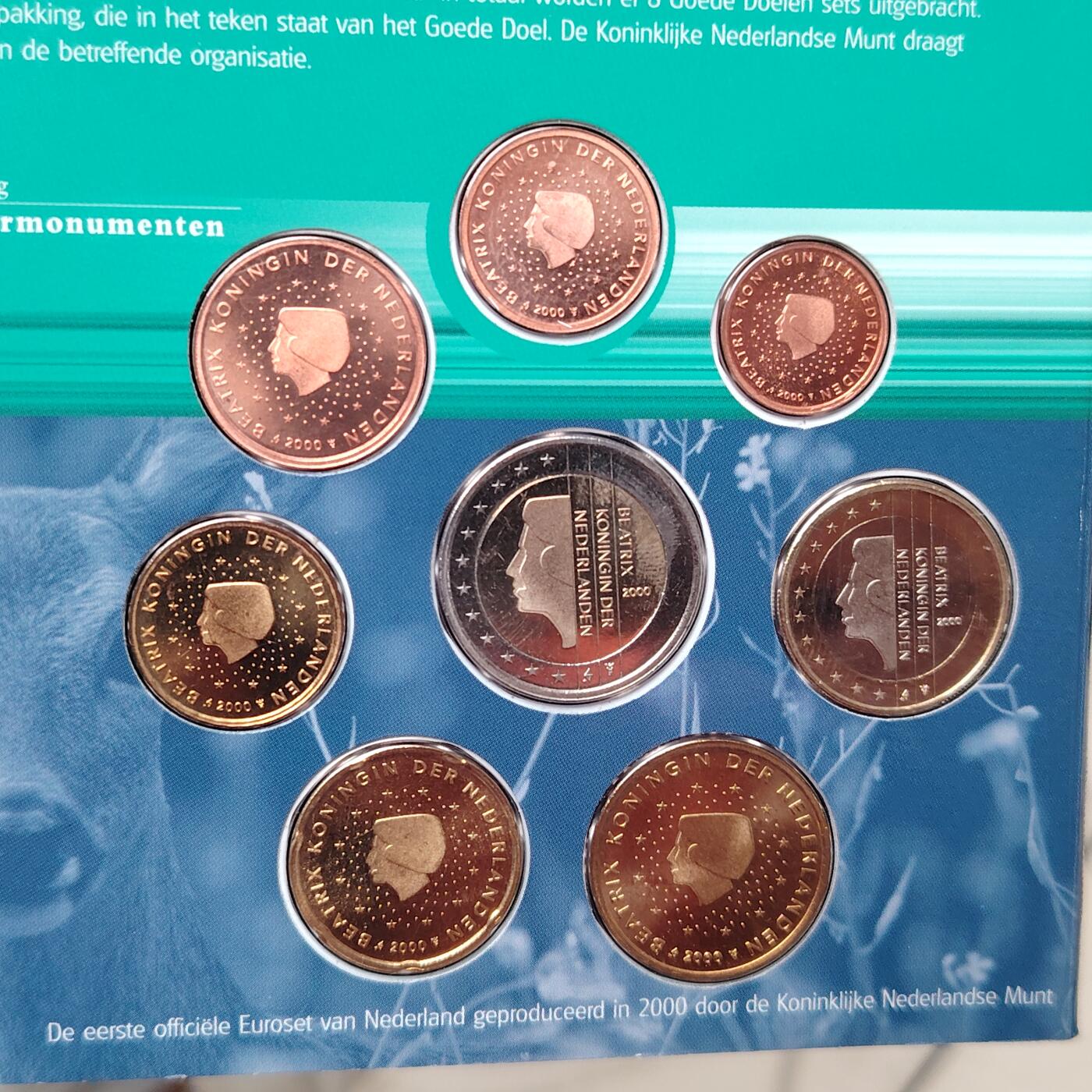 布加迪🐬～世界钱币(上海)🌾第 273 期 /  各国套币和散币 荷兰🇳🇱 2000年 8枚欧元套币