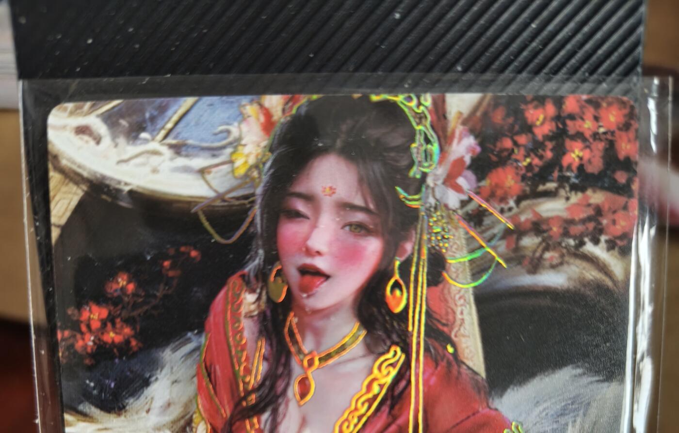 新人拍卖第一场，妹卡更新中！（本店满180包邮，周六截拍无佣金，欢迎送拍）