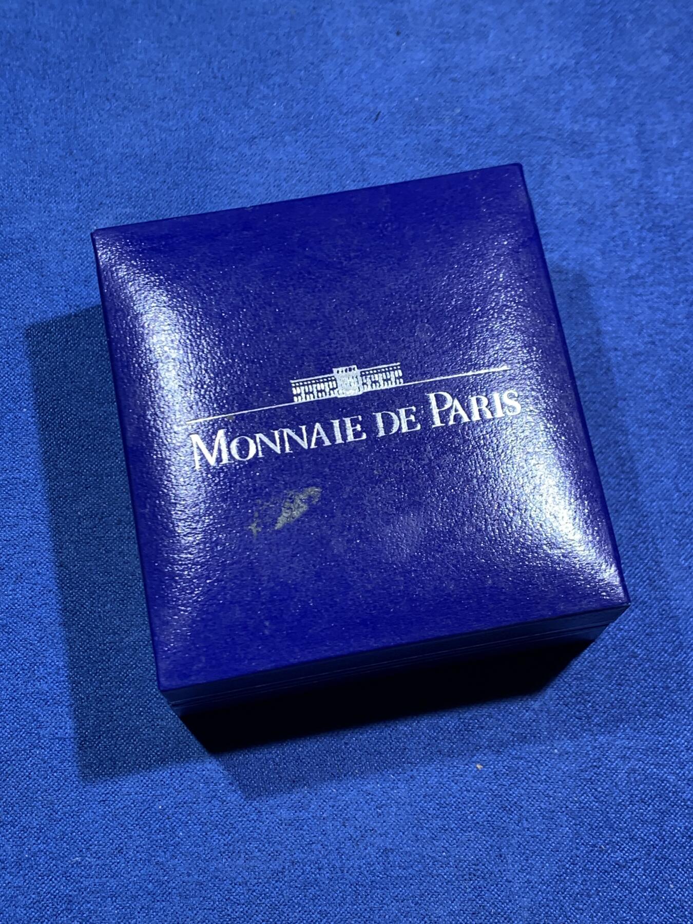 《竞宝斋》第464场 周日，周一，周二，3场连拍 （全场包邮）欢迎送拍 1993年法国100法郎精制银币 拿破仑一世加冕 22.2克900银 发行量：2万 盒证全