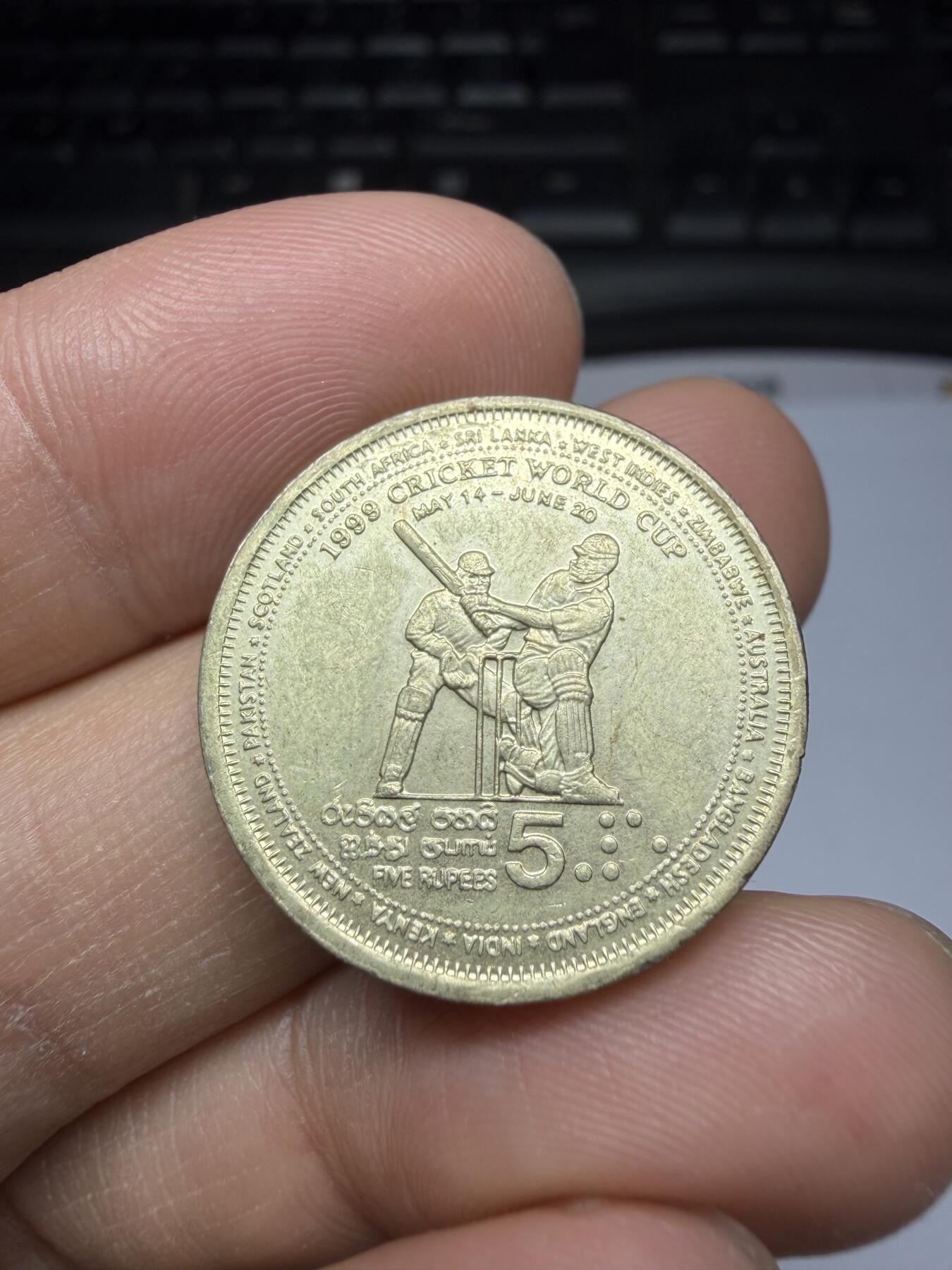 2025年集古藏今外币拍卖第二期-第3场—（总第303拍），可以寄存60天，满160元包邮。 1999年斯里兰卡5卢比纪念币