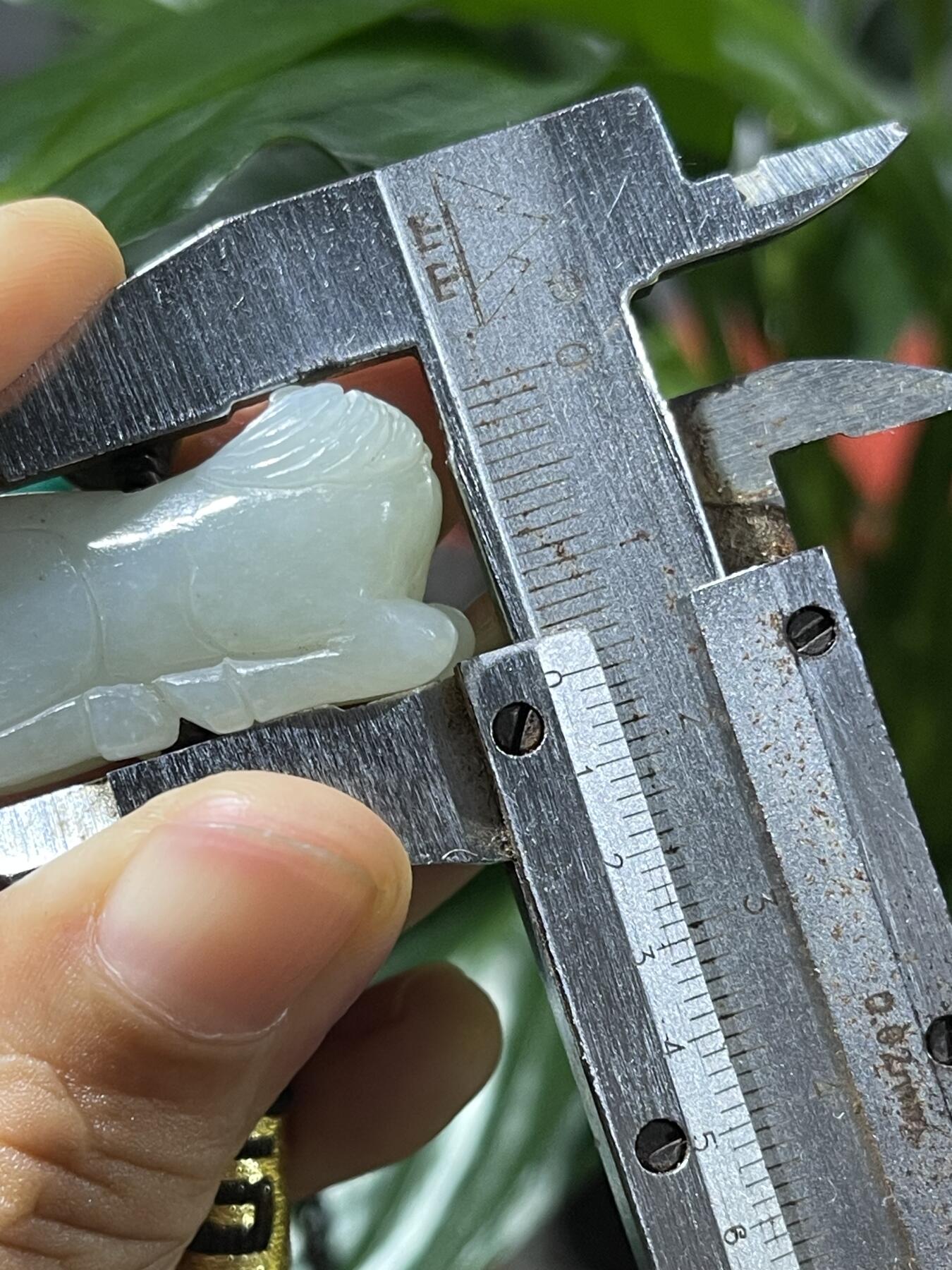 和田玉籽料手工挂饰 和田玉马上有钱