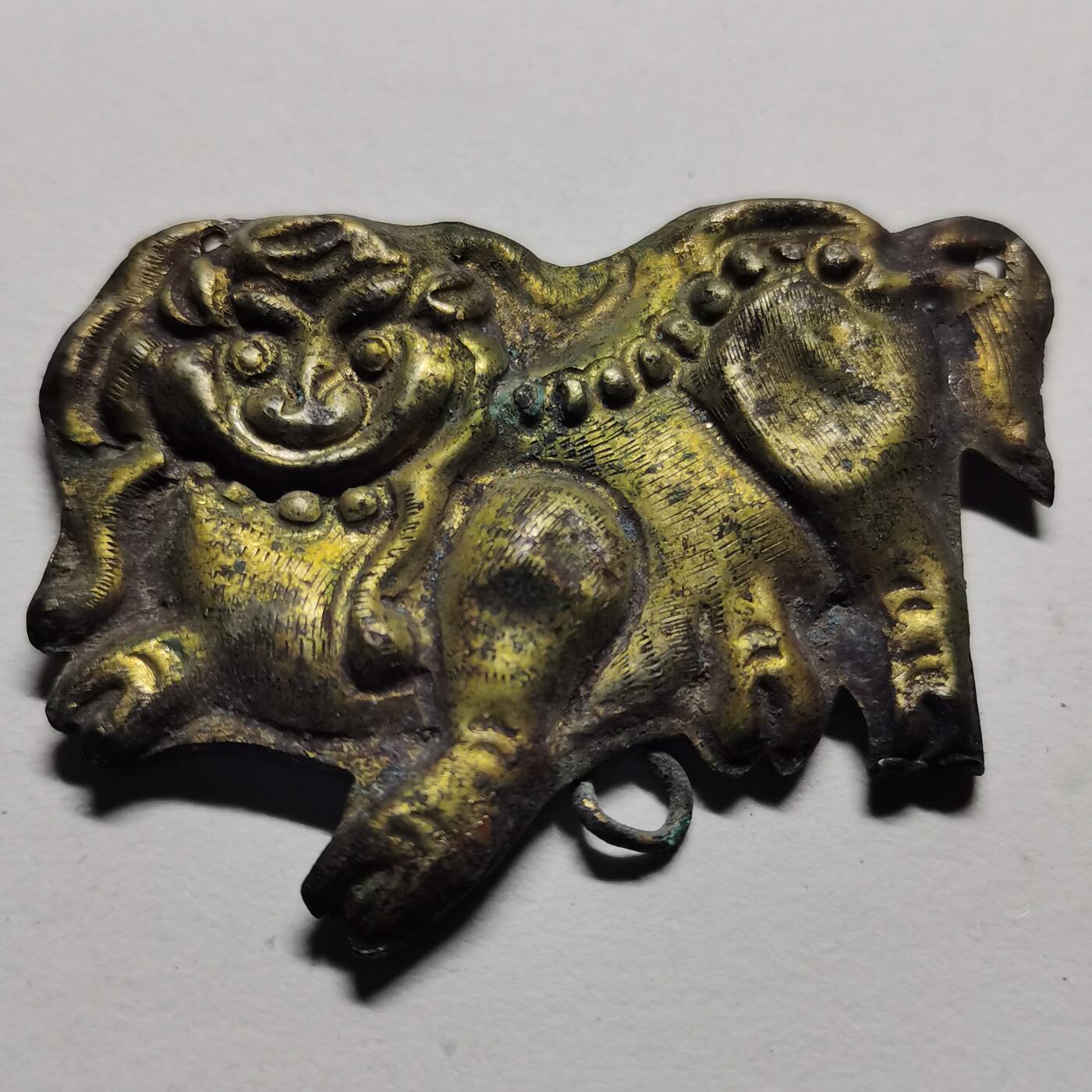 杂件专场98期 清代老银鎏金狮子，金水足