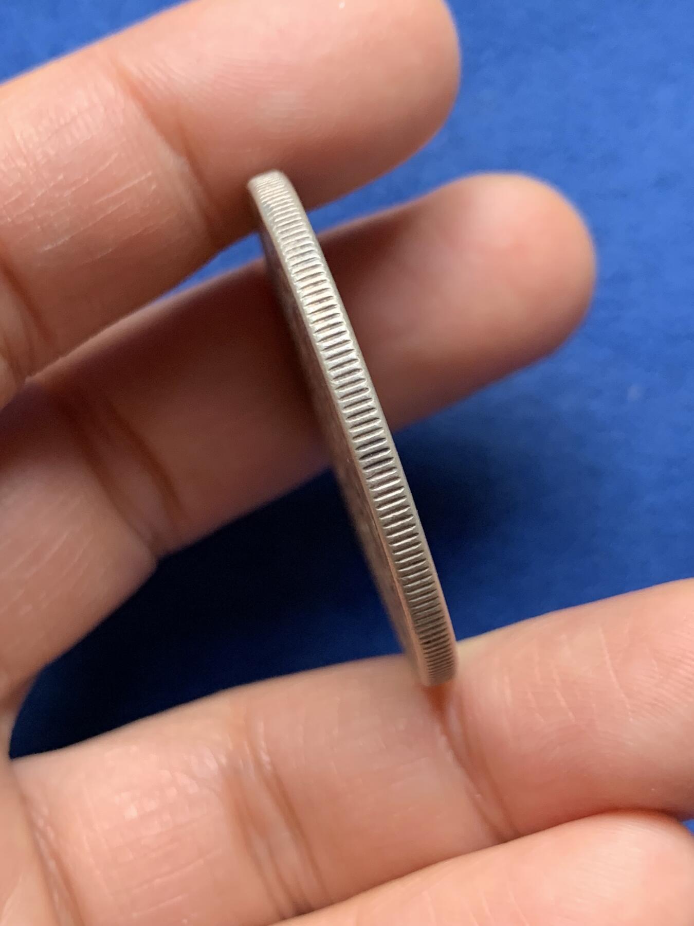 《竞宝斋》第464场 周日，周一，周二，3场连拍 （全场包邮）欢迎送拍 真银假币 日本龙洋银币 表面测试约950银 26.72克