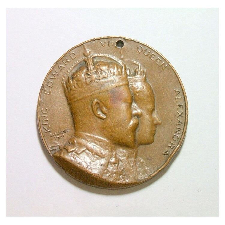 英国1902年 爱德华七世和皇后加冕礼 高浮雕精制大铜章 40MM