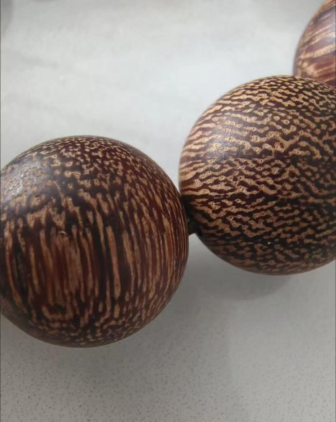 越南芽庄白奇楠沉香手串                                                                    