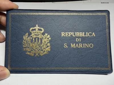2025年集古藏今外币拍卖第二期-第3场—（总第303拍），可以寄存60天，满160元包邮。 - 圣马力诺共和国套币一本