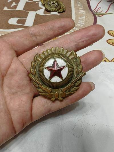 老帽徽 - 老帽徽