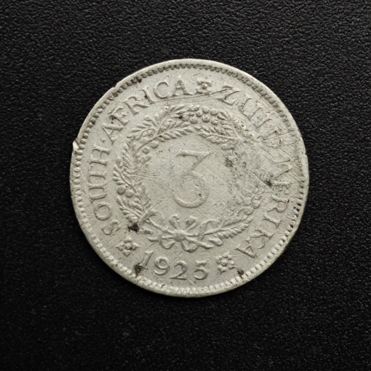 【淘币小摊】实时拍第八百六十三拍   小银币散币场   年前最后一周 之前的预留小年前全部发出 请更换最新收货地址  南非1925年乔治五世3便士银币