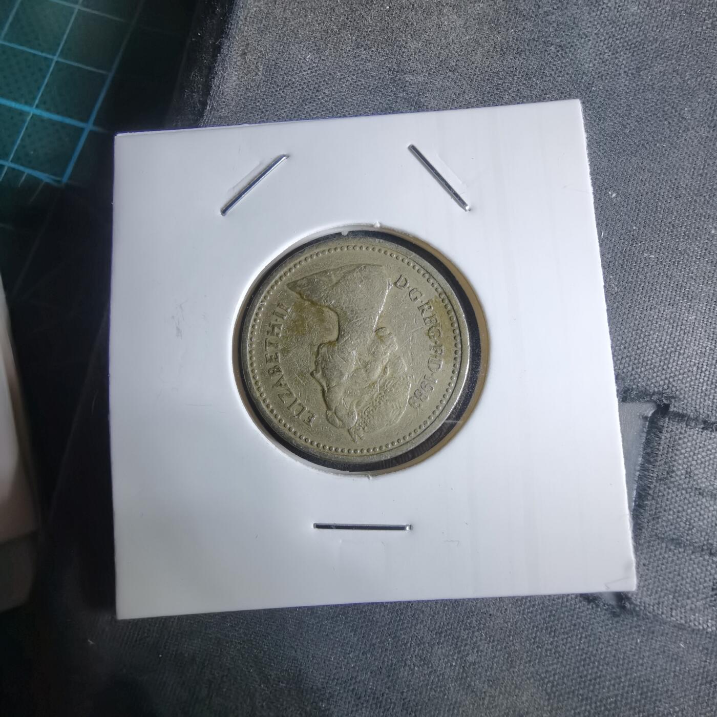 沼泽如烟--第983场 英国1983年一磅