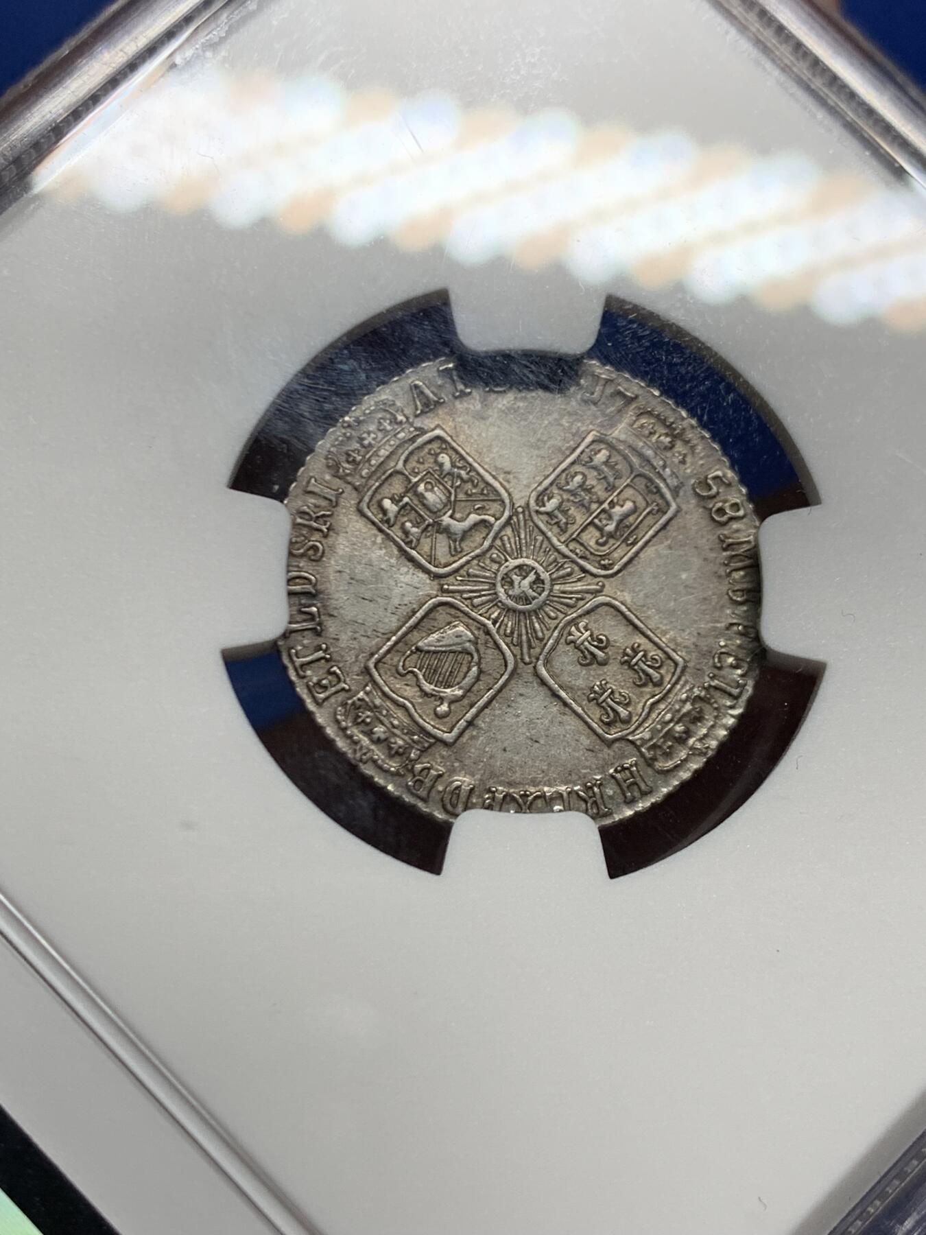 《竞宝斋》第464场 周日，周一，周二，3场连拍 （全场包邮）欢迎送拍 NGC UNCD 英国 1758年 乔治二世末年6便士银币 有分的状态 可重评