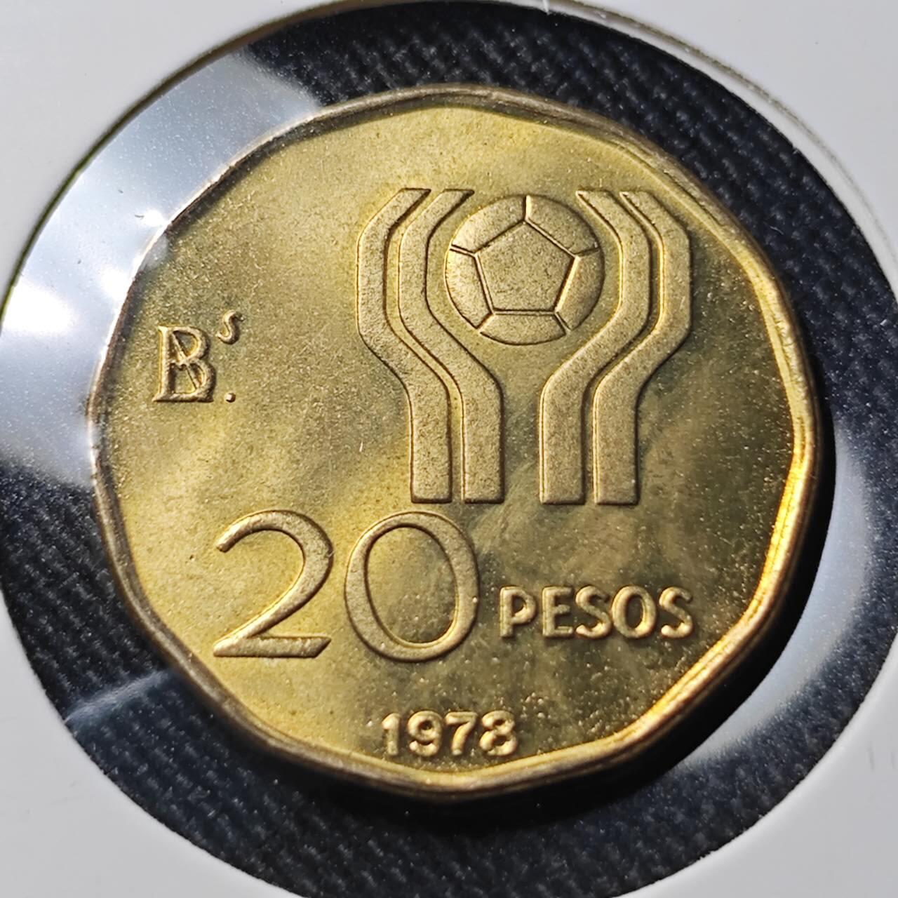 KK钱币收藏小铺  第391期  2月预留时间 周末发货  1978阿根廷20比索 纪念币 好品